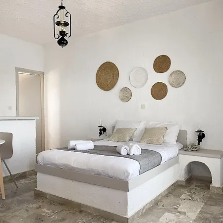 Apartahotel Achlia Hotel