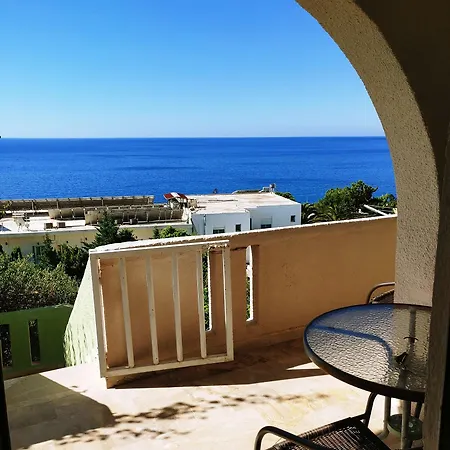 Apartahotel Achlia Hotel