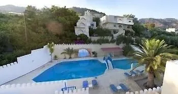 Apartahotel Achlia Hotel 2*